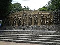 Меморіал присвячений хоробрим місцевим жителям Мандалуйонга