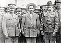 Пършинг с Алваро Обрегон и Панчо Виля, август 1914 г. Малко по-късно Пършинг се опитва да залови Виля.
