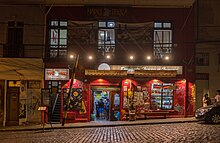 Grocery store in the old town of Valparaiso