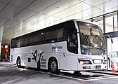 西鉄高速バス 社番4012/福岡200か 2866（三菱ふそうKL-MS86MP） 西鉄高速バスが担当していた夜行便でスーパーハイデッカー・独立3列シート