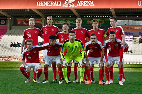 vor dem Spiel gegen die Färöer am 29. März 2016 in Wien.