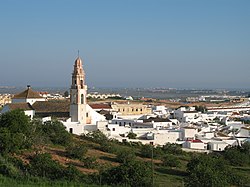 Pamja e përgjithshme e qytezës dhe kisha San Salvador