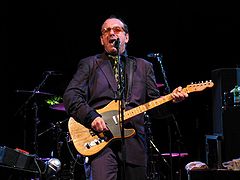 Elvis Costello 15 June 2005.jpg