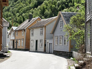Algunas casas antiguas en Lærdalsøyri, Lærdal