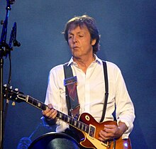 Paul McCartney Dublin 2010.jpg