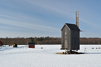 Rälby, Ormsö