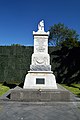 Monumento funerario a la batalla ordenado construir en 1856 por el gobierno de Ignacio Comonfort. Contiene los restos óseos de generales que participaron en la batalla por el lado mexicano.