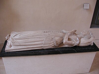 Gisant d'Anne de Bourgogne, duchesse de Bedford, marbre blanc, conservé au Louvre.