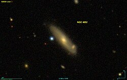 NGC 4652