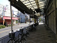 西新町駅前通