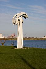 Escultura Awaiting the Mariner en Dublín