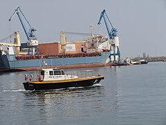 Embarcación de los Prácticos del puerto de Castellón (España).jpg