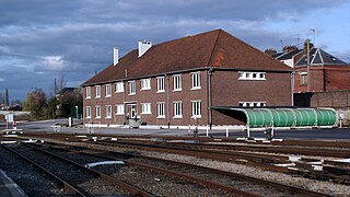 Le bâtiment d'hygiène.