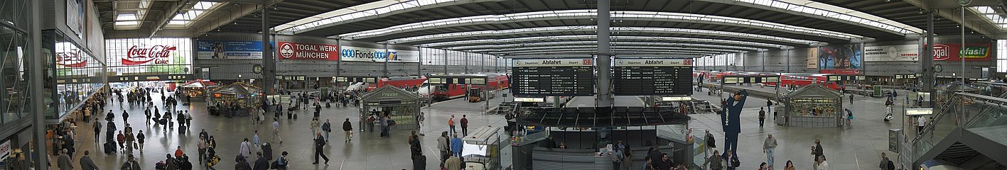 Munich Central Station, panoramic view of interior