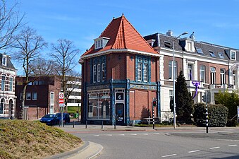 Mariaplein 6-6a Voormalige kruidenier De Gruyter bouwjaar 1917-1919