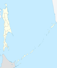 Mapa konturowa obwodu sachalińskiego, blisko lewej krawiędzi nieco na dole znajduje się punkt z opisem „Chołmsk”