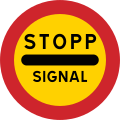 Stop at the sign if the signal shows red (only applies when driving towards the signal concerned)