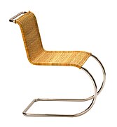 Silla Weißenhof (1927), de Ludwig Mies van der Rohe y Lilly Reich