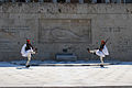 Wachablösung am Athener Parlament im Stechschritt, 2009