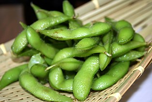 edamame (green pods)