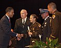 Leftenan Gabenor Maryland Anthony Brown menyampaikan Alamat Permulaan Pegawai Polis Trafik Negeri Polis Trafik di Pengijazahan Pasukan Polis Negeri Maryland ke-138. oleh James W. Brown di Sykesville, Maryland.