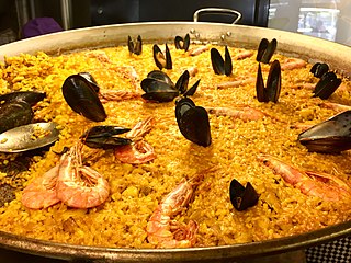 Paella aux fruits de mer →(es) Paella de marisco →(ca) Paella de marisc