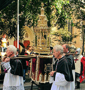 Image illustrative de l’article Procession du Saint-Sang