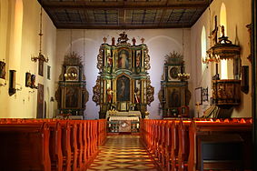 Wnętrze kościoła p.w. śś. Piotra i Pawła w Kiwitach.