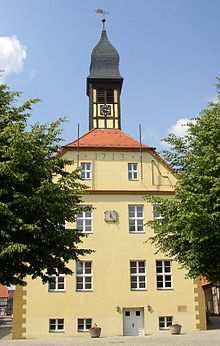 Lenzen town hall.jpg