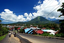 Tomohon, 2016.