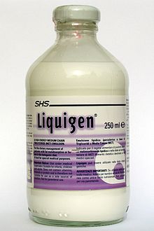 یک بطری ۲۵۰ میلی‌لیتری از لیکوئیژن، نوعی روغن مایع سفیدرنگ