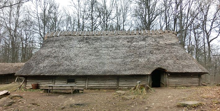 Ekehagens forntidsby (anlagd 1983)