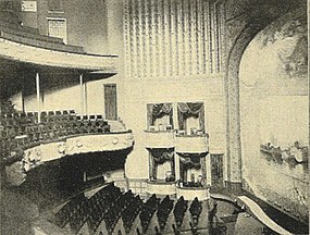 English: Interior of the Seattle Theatre, 1900.