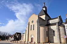 L'abbatiale Saint-Pierre de Méobecq en 2010.