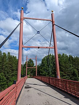 Gång och cykelbro över E4 i Näsbyn.