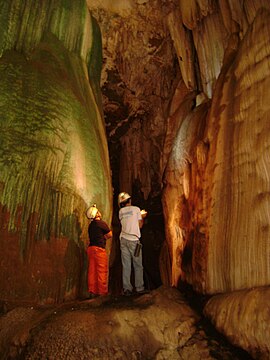 Caverna de Santa Fé em Paracatu