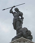 Statue de María Pita, sur la place du même nom, face à la mairie.