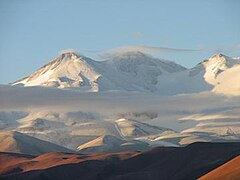 El Monte Pissis es la tercera cumbre de mayor altura de los hemisferios Sur y Occidental, con una altitud de 6795 msnm.