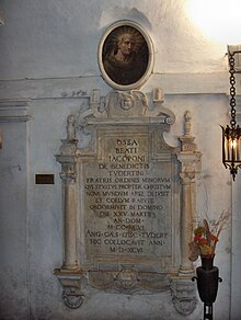  Jacoponova hrobka v Todi