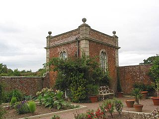 Walled garden, Westbury Court Garden (UK)