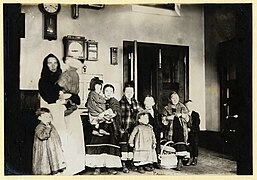 A Polish mother and her nine children (657d7e93-155d-451f-67be-7ebd6f7b0ad7).jpg