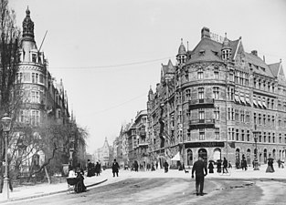 Birger Jarlsgatan norrut från Nybroplan, 1900.