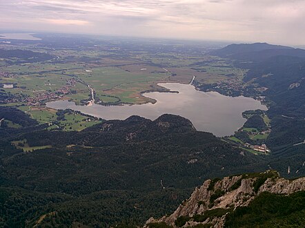 View - vom Herzogstand, Der Stein am Kochelsee