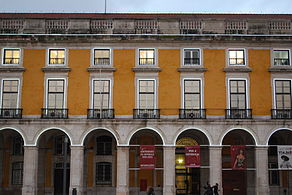 Arcadas en la Praça do Comércio.