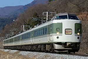 189系による「おはようライナー」 （2018年3月 姨捨駅 - 稲荷山駅）