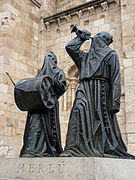 Monumento al Merlú, frente a la iglesia de San Juan de Puertanueva, obra del escultor zamorano Antonio Pedrero