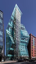 l'edifico "The Iceberg" a Shibuya