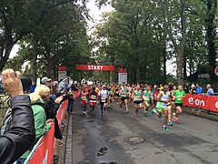 Kassel-Marathon Start Damaschkestraße.jpg