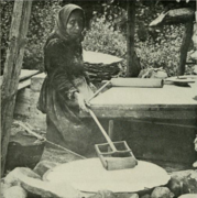 Випікання плаского хліба, 1910 рік