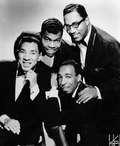 The Miracles med Smokey Robinson til venstre